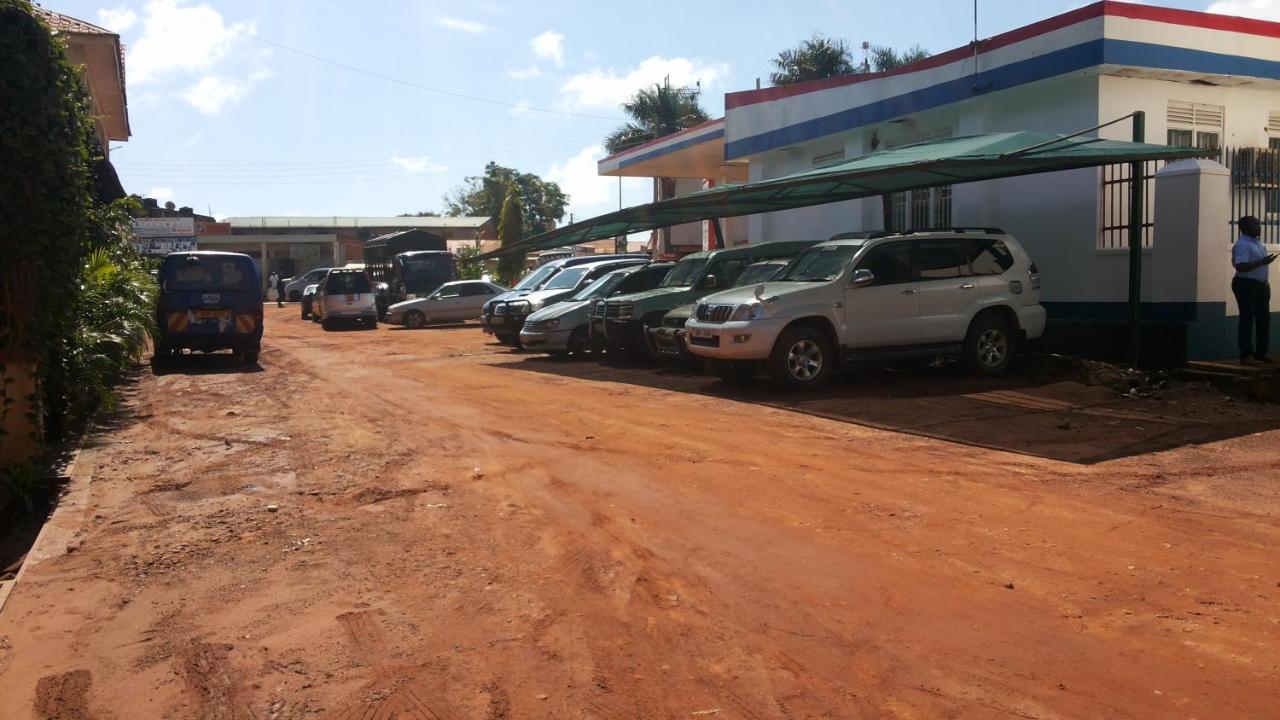 DaysInn Hotel Lira Exterior foto