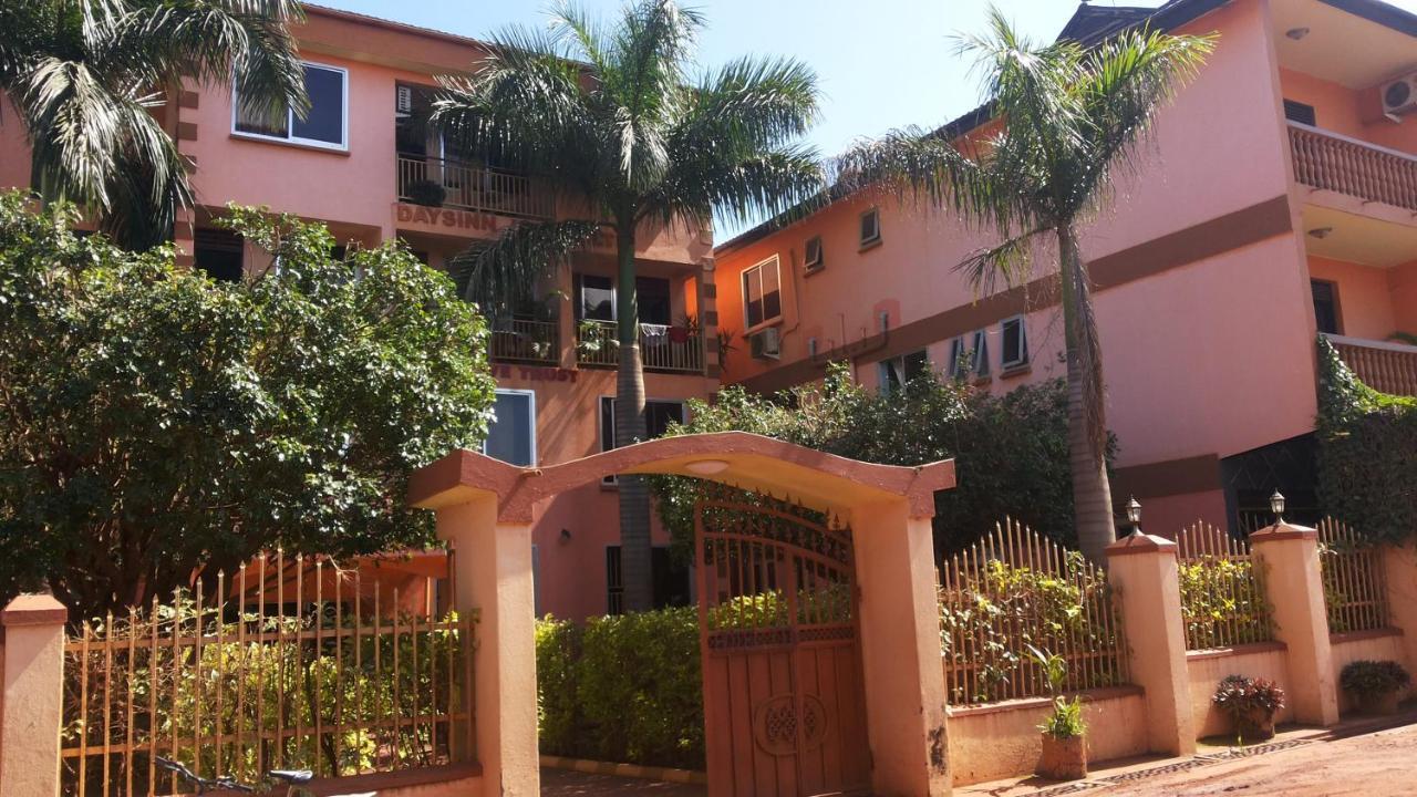DaysInn Hotel Lira Exterior foto